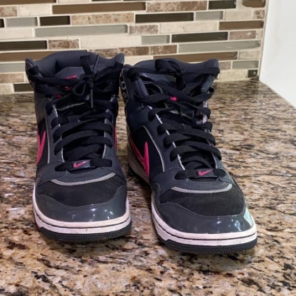 Rare Nike cheetah print high tops - Picture 2 of 6